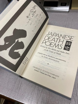 Japanese Death Poems: Written by Zen Monks and Haiku Poets on the Verge of Death