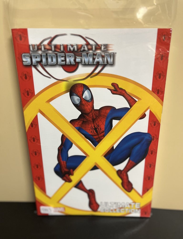 Item #9883 Ultimate Spider-Man. Brian Michael Bendis.