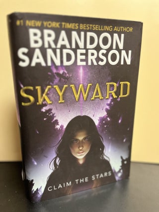 Item #9939 Skyward. Brandon Sanderson